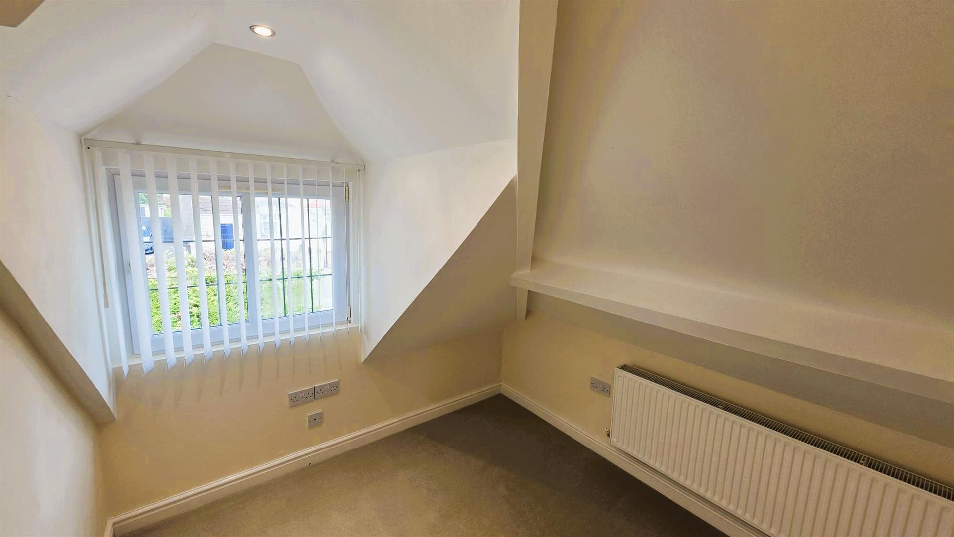 Havard Road, Llanelli, SA14 8SD